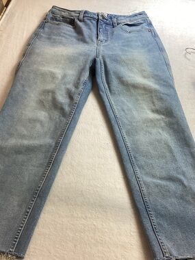 We The Free Light Blue Denim Jeans with Pink Tag